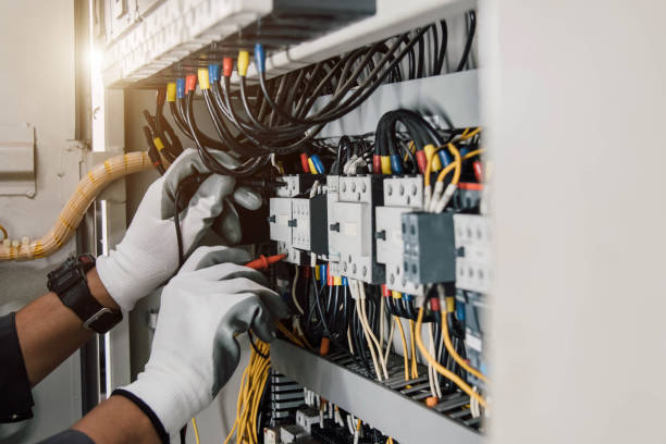 Best Affordable Emergency Electrician  in Edmonds, WA